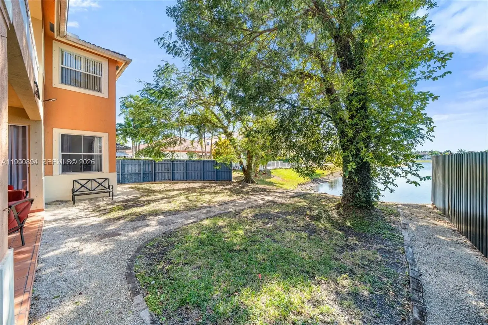 16062 SW 43rd Ter, Miami FL 33185 photo 5