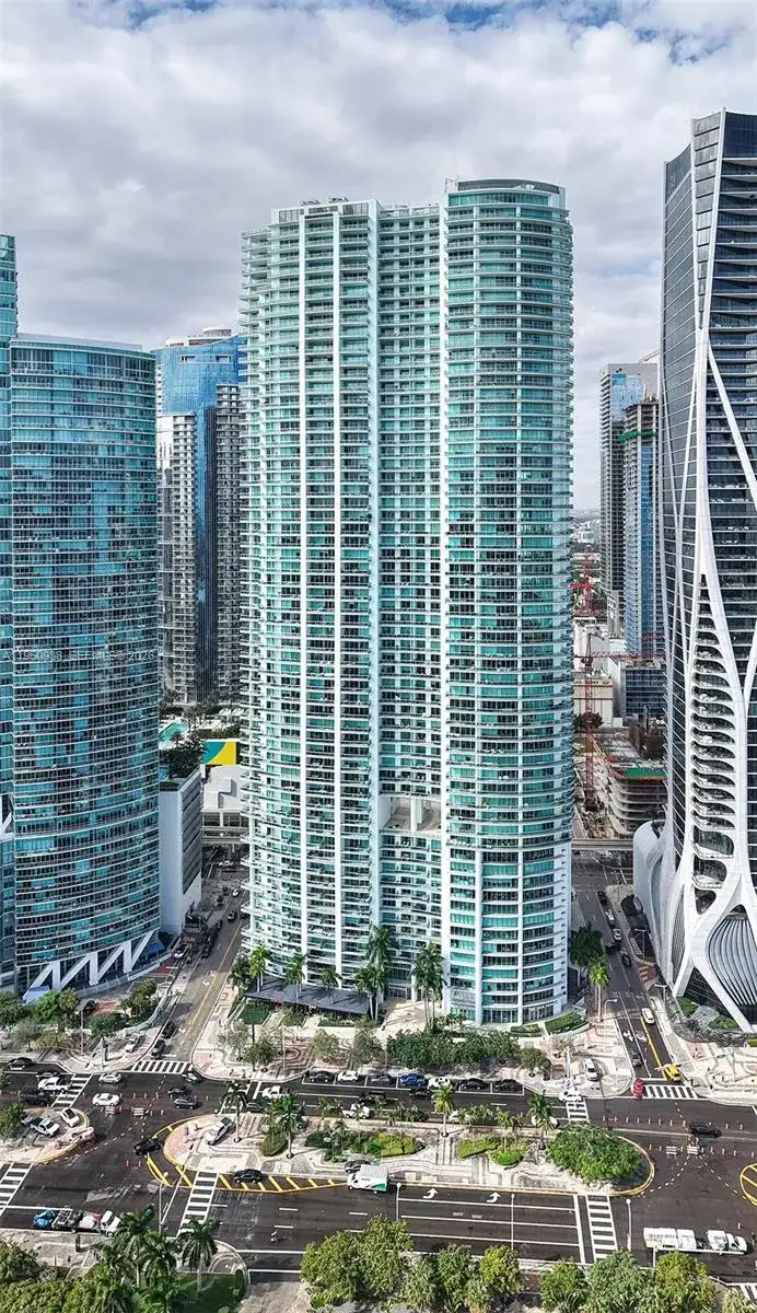 900 BISCAYNE BLVD # 909, Miami FL 33132 photo 2