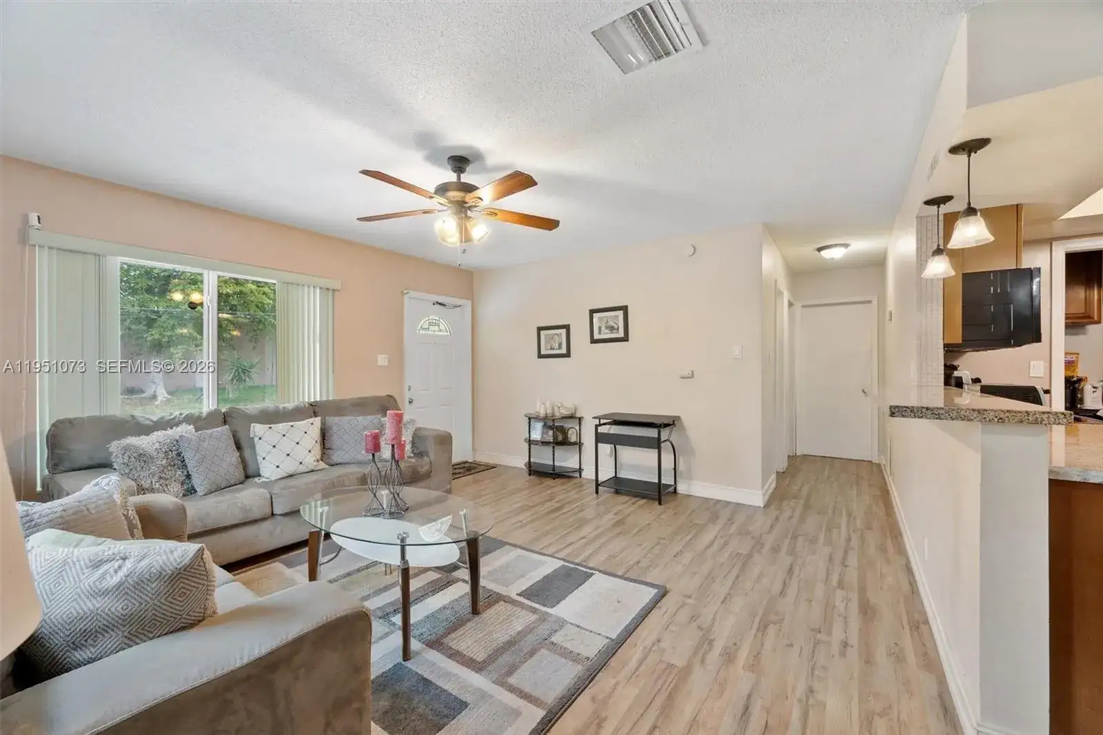 4714 NW 50th Ct, Tamarac FL 33319 photo 3