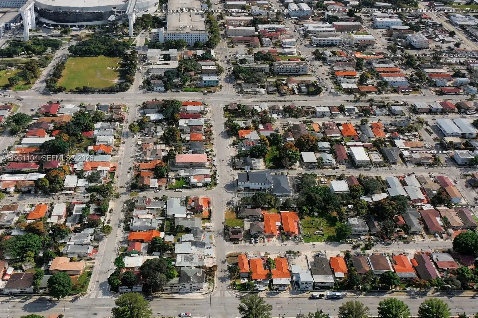 161 NW 18th Ave, Miami FL 33125 photo 3