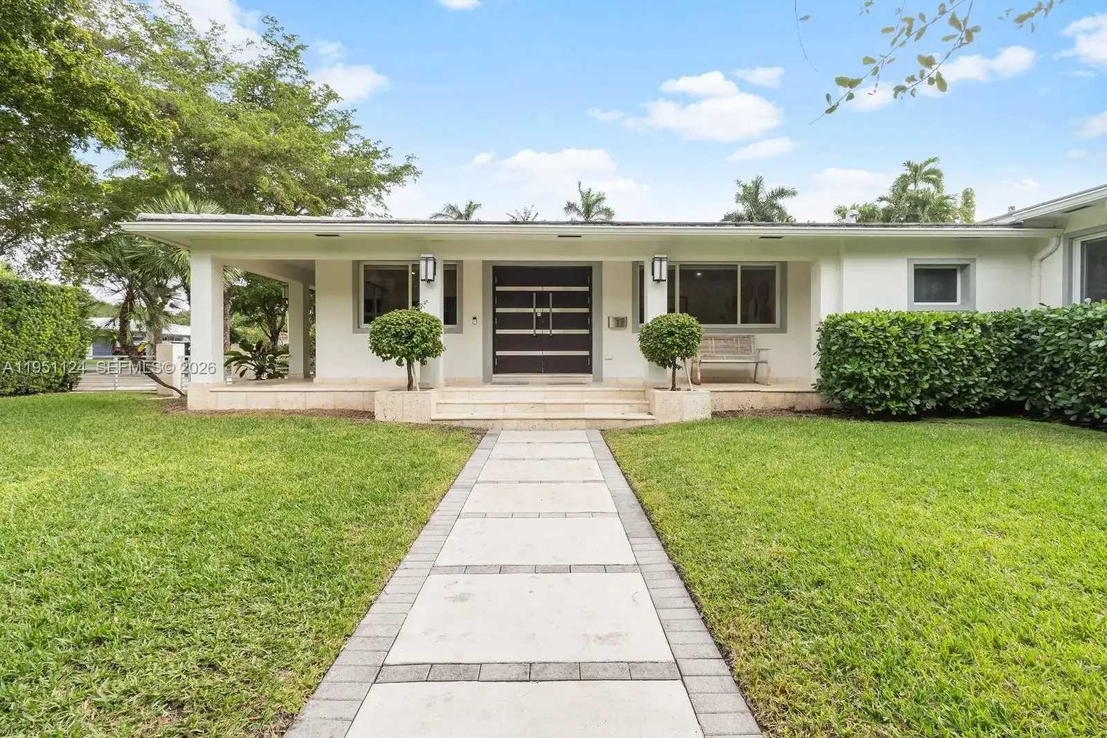 5601 Maggiore St, Coral Gables FL 33146 photo 3