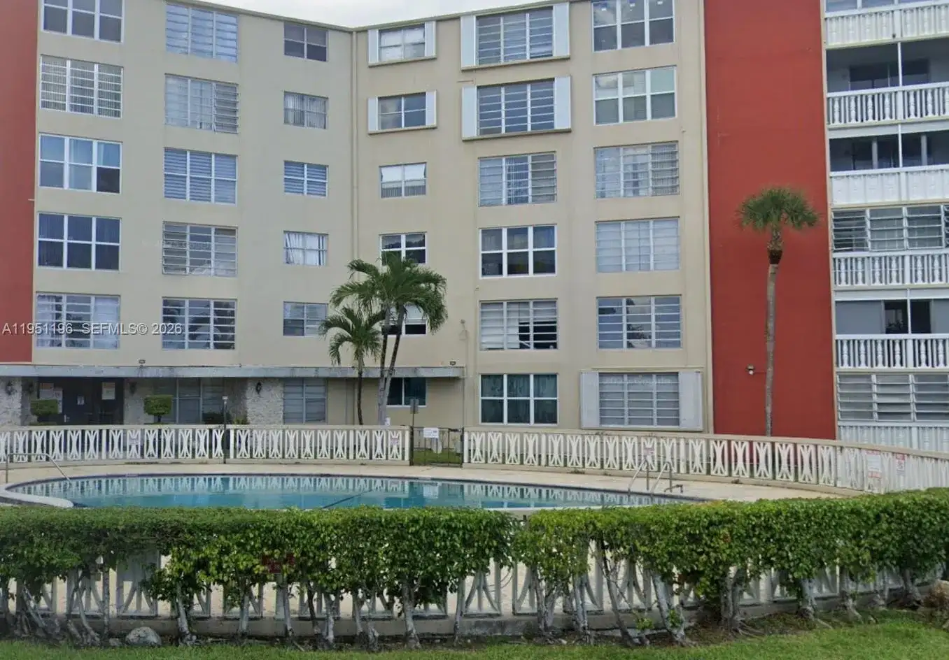1475 NE 125th Ter # 604B, North Miami FL 33161 photo 2