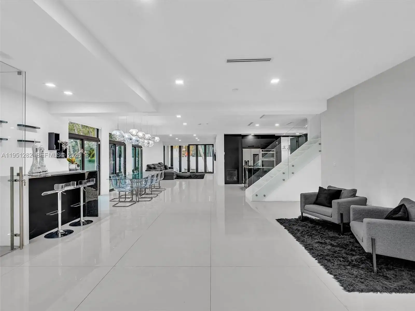3010 Alton Rd, Miami Beach FL 33140 photo 3