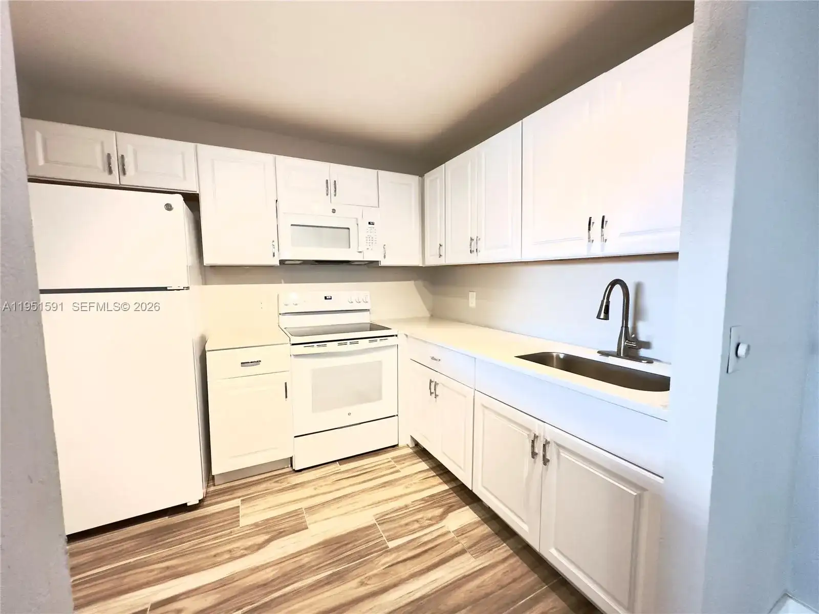58 Monaco B # 58, Delray Beach FL 33446 photo 2