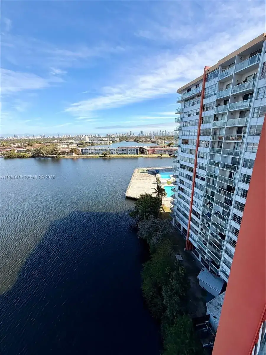 1301 NE Miami Gardens Dr # 1406W, Miami FL 33179 photo 5