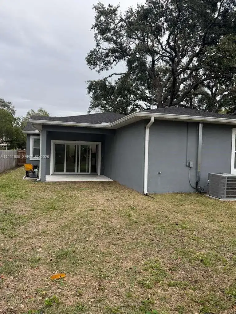 1535 13th Street, St Petersburg FL 33705 photo 3