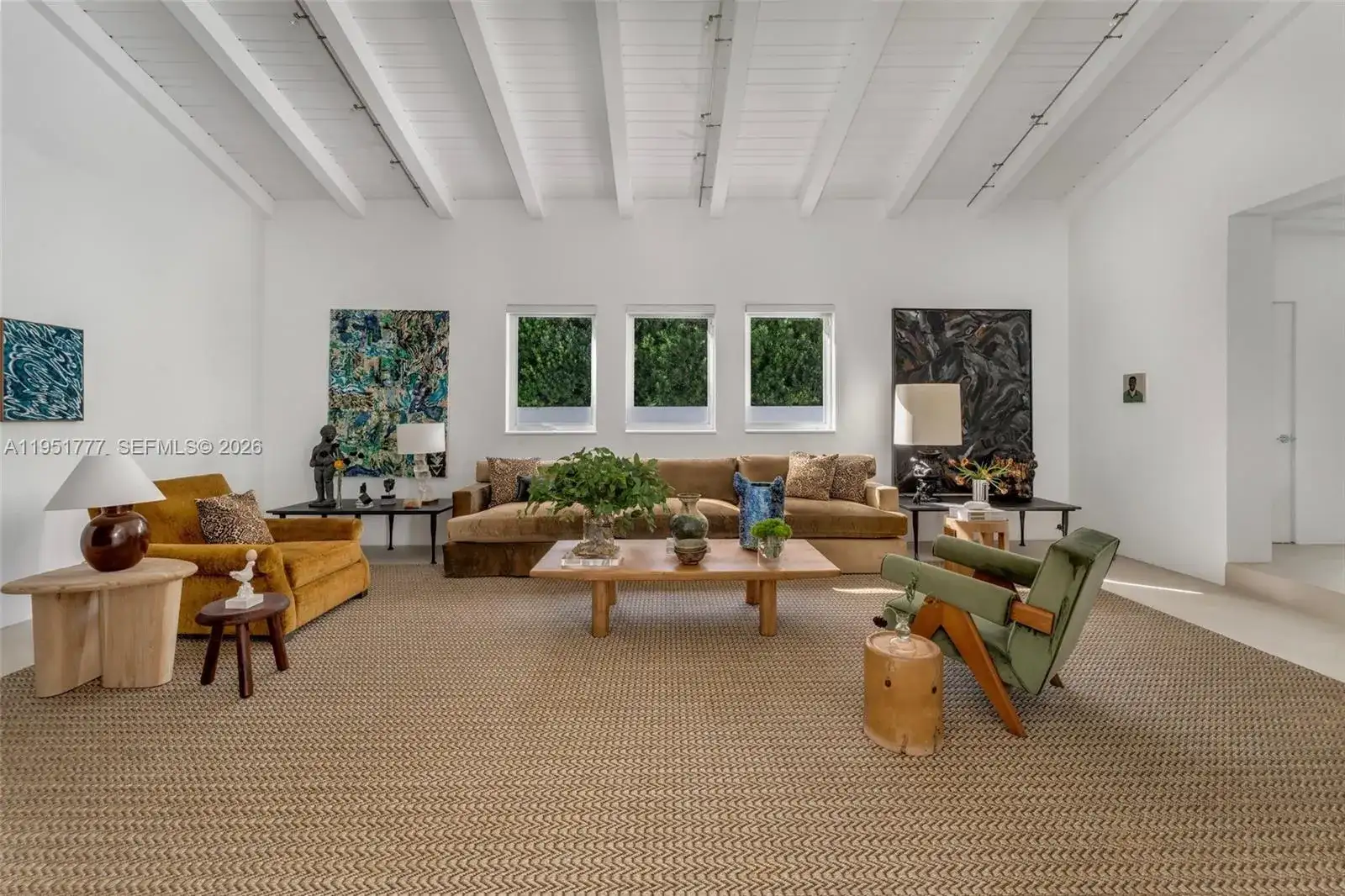 3325 Pine Tree Dr, Miami Beach FL 33140 photo 3