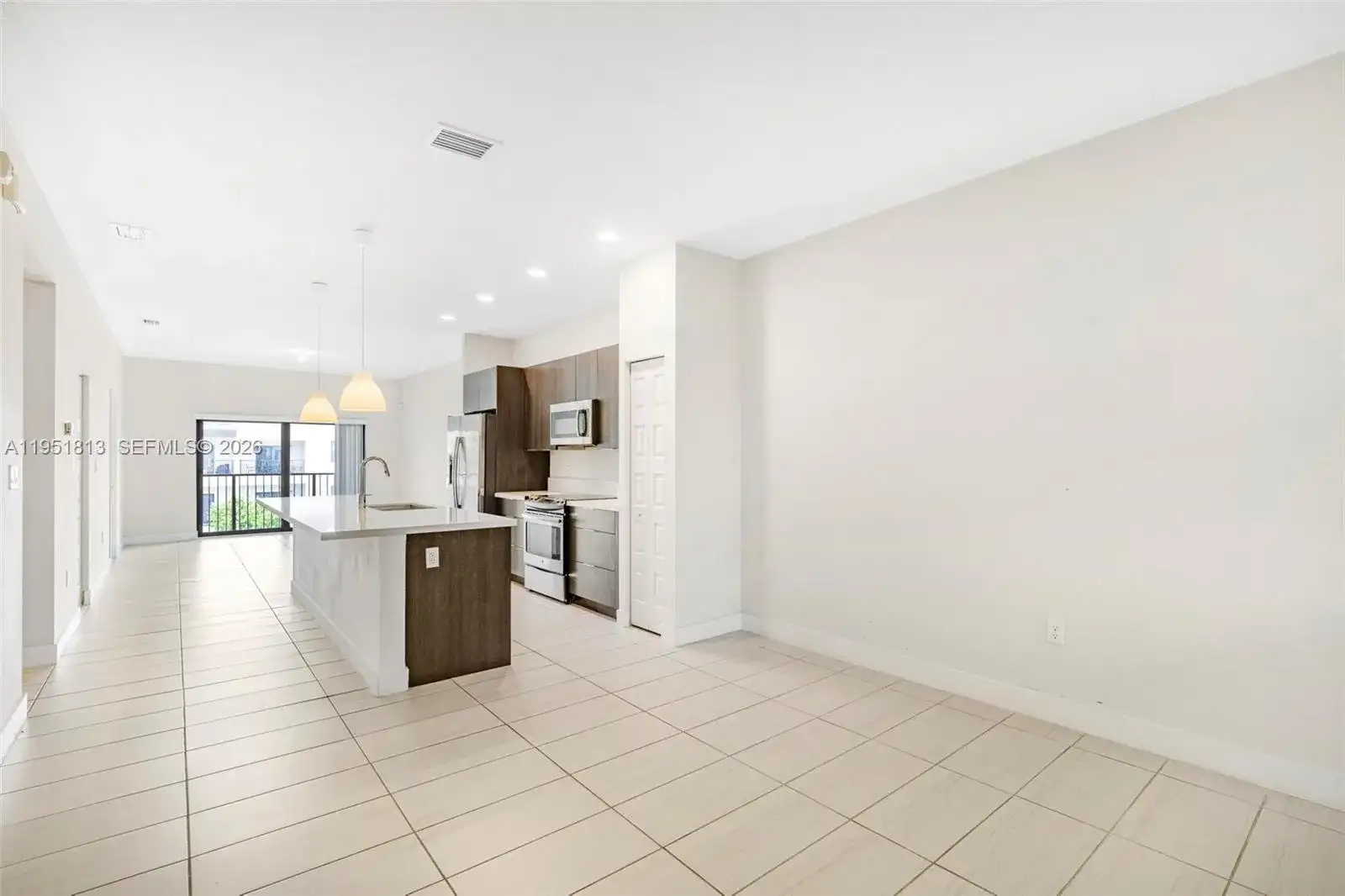 7865 NW 104th Ave # 33, Doral FL 33178 photo 5
