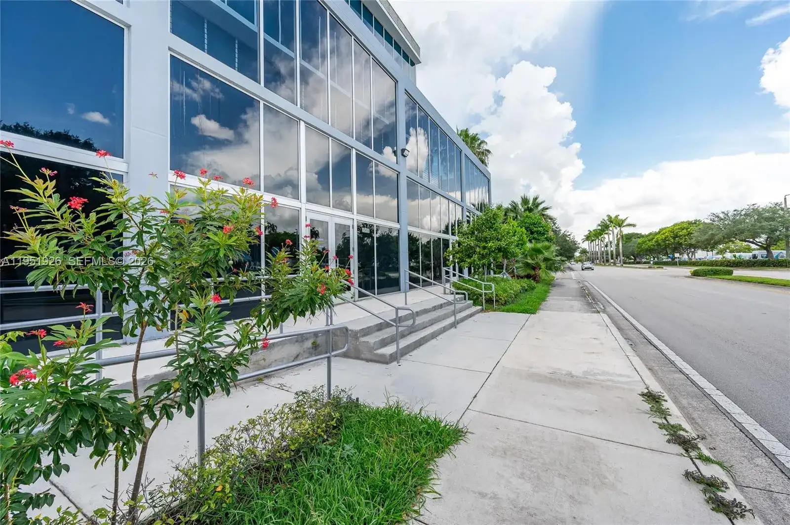 10450 NW 33rd St # 501, Doral FL 33172 photo 2