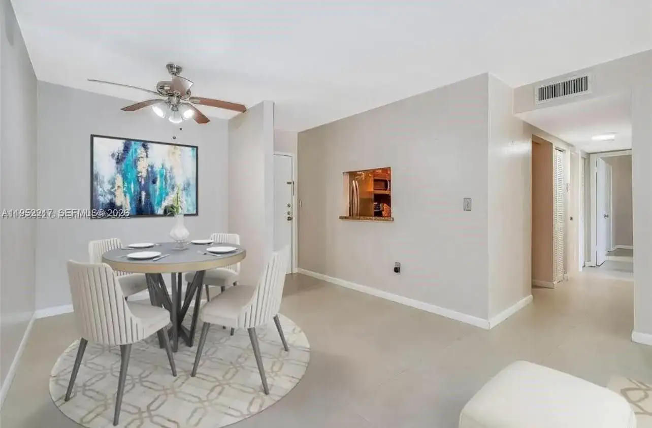 9678 Fontainebleau Blvd # 308, Miami FL 33172 photo 5