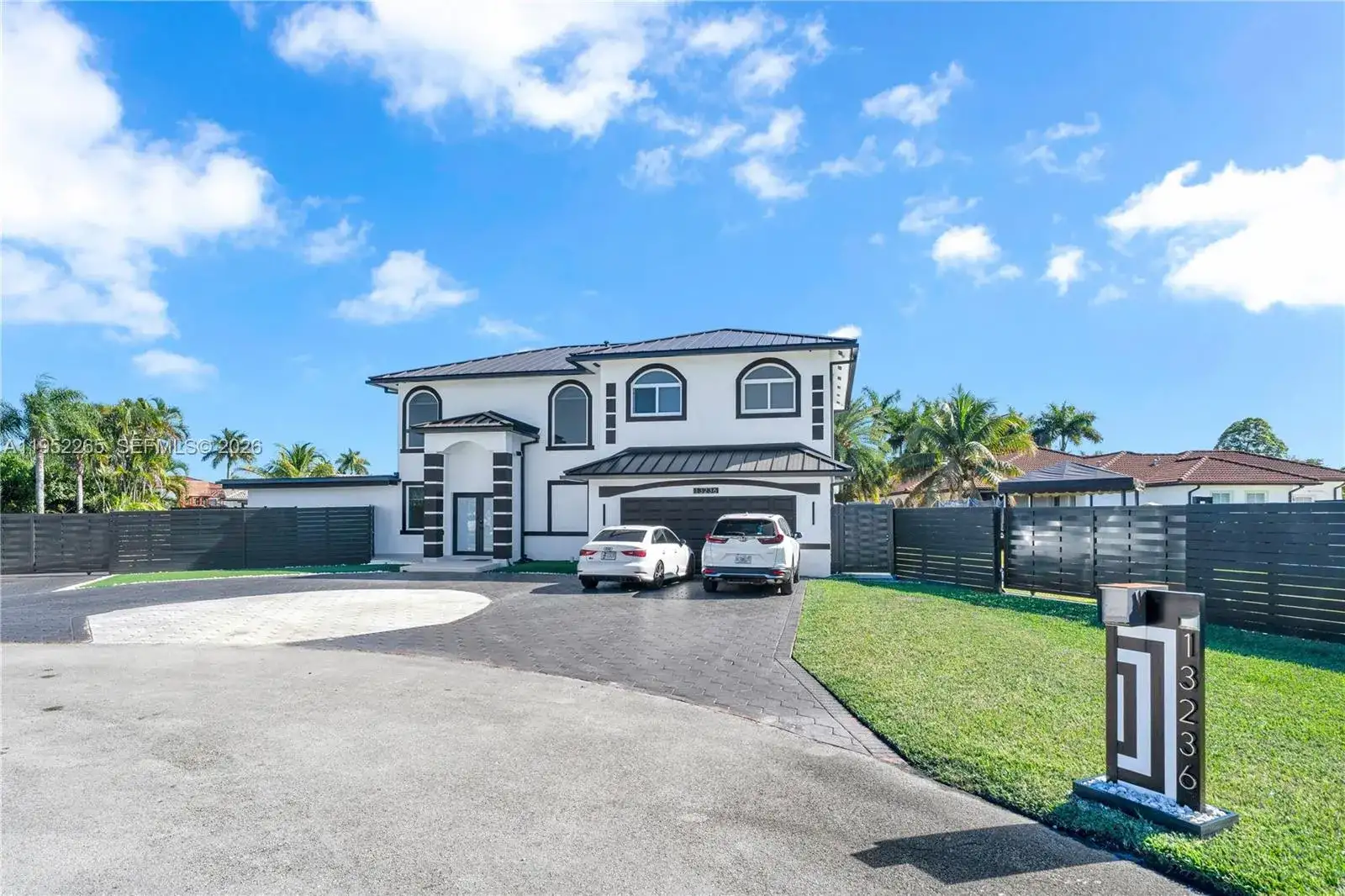 13236 SW 201st Ter, Miami FL 33177 photo 2
