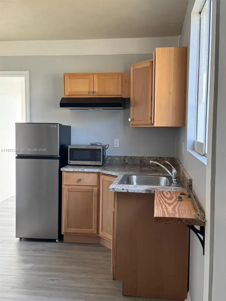 910 SW Airoso Blvd # 1, Port St. Lucie FL 34983 photo 2