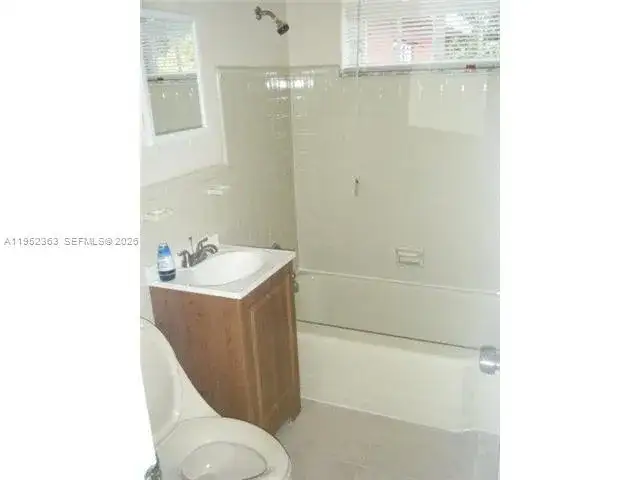 107 Allen Rd, West Park FL 33023 photo 5