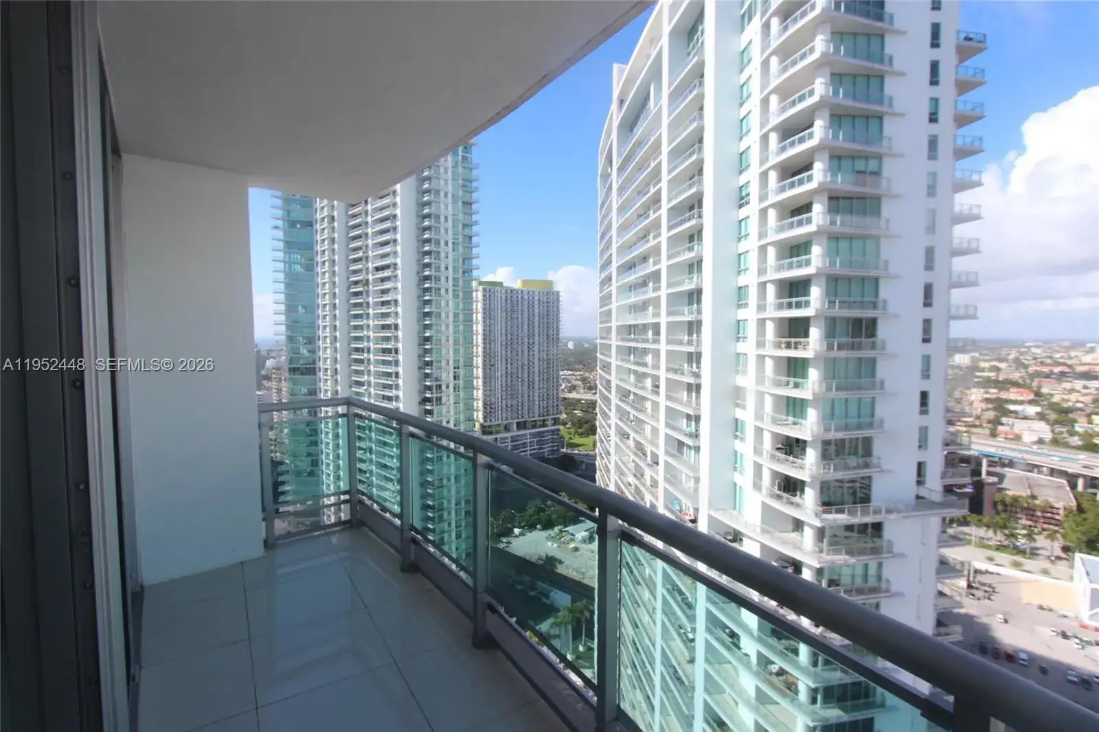 350 S Miami Ave # 3615, Miami FL 33130 photo 4