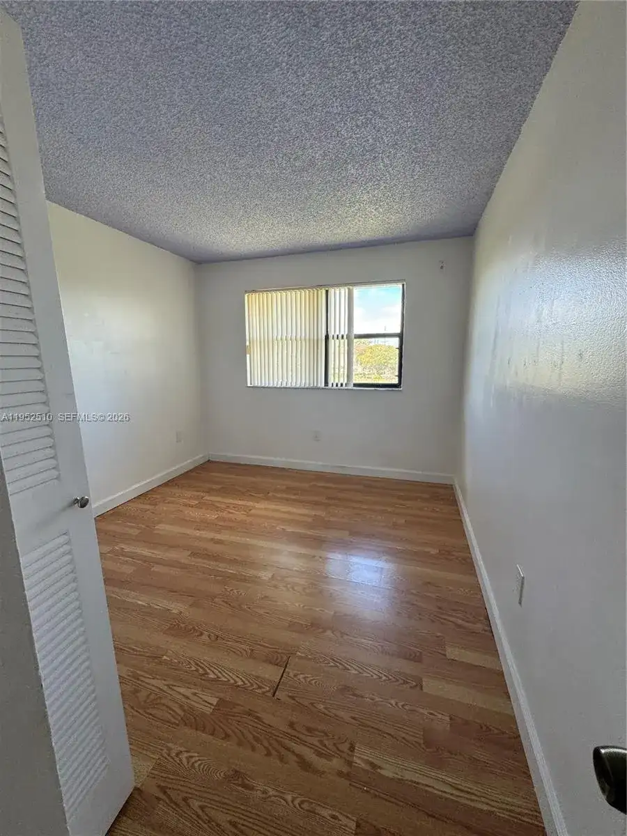 7235 NW 179th St # 311, Hialeah FL 33015 photo 4