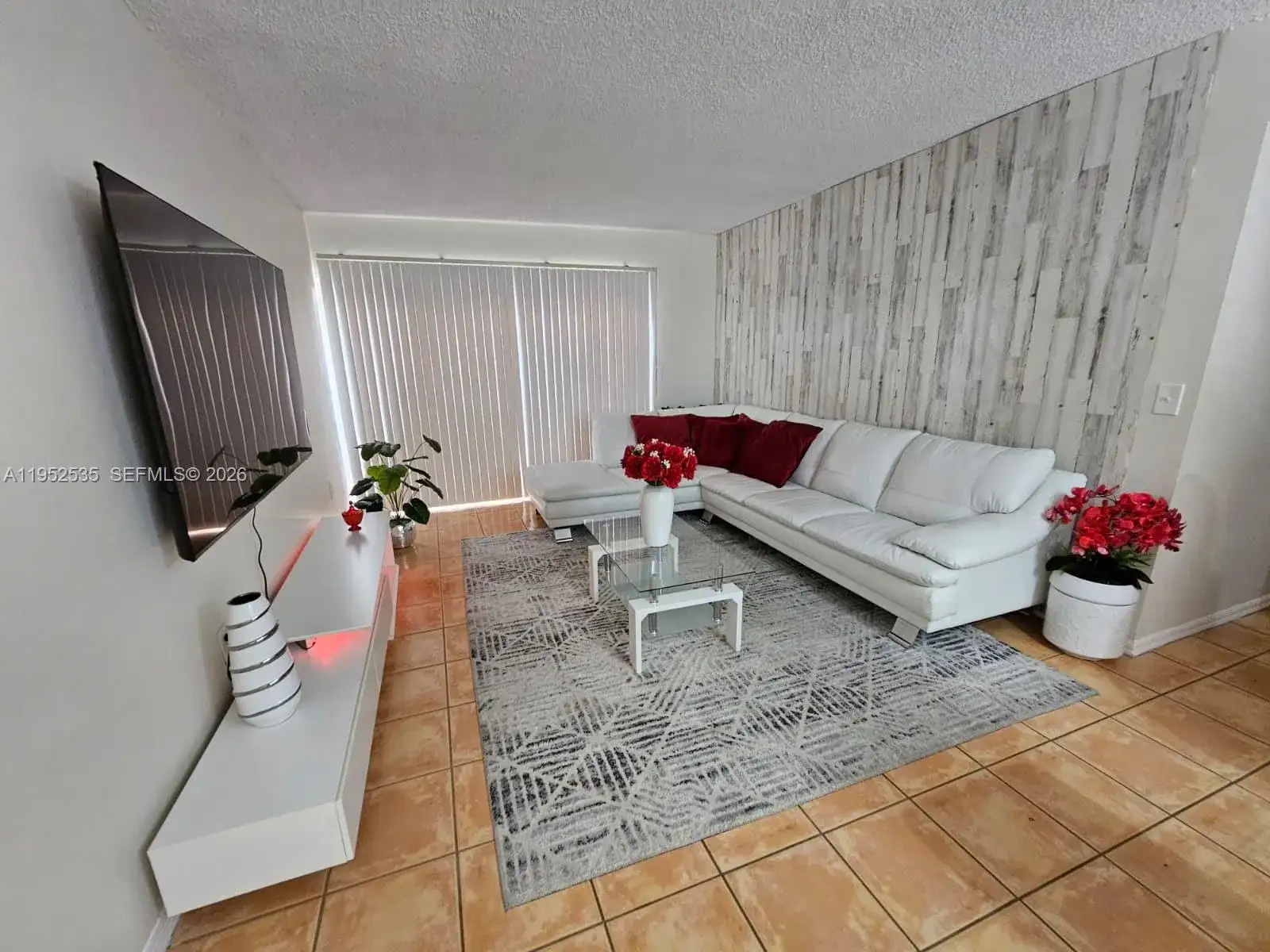6235 Kendale Lakes Cir # 134, Miami FL 33183 photo 3