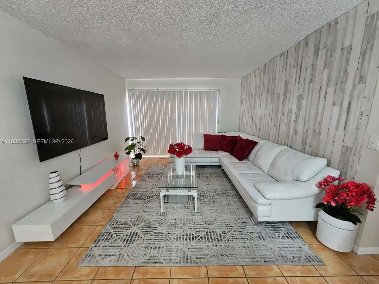 6235 Kendale Lakes Cir # 134, Miami FL 33183 photo 4
