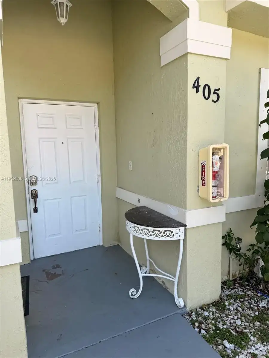 13264 Old Biscayne Dr # 405, Homestead FL 33033 photo 2