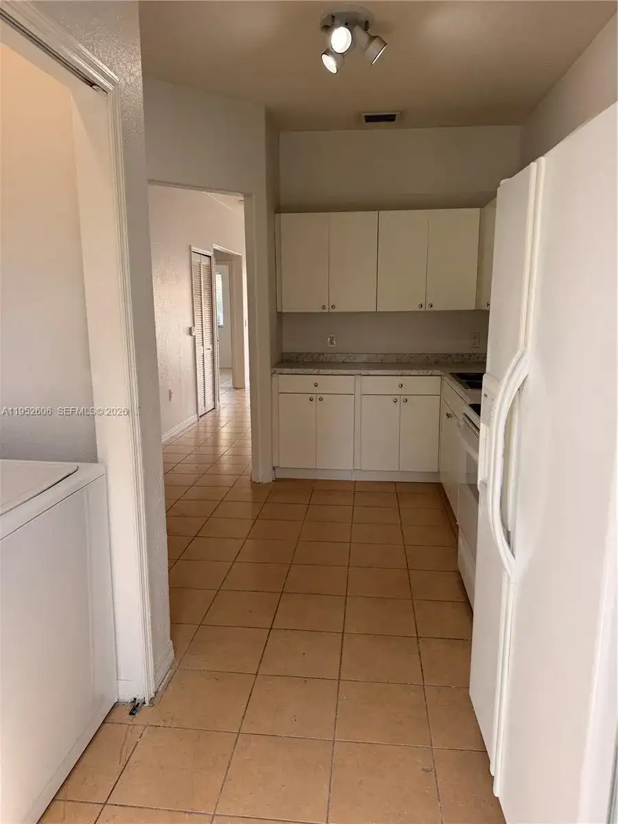 13264 Old Biscayne Dr # 405, Homestead FL 33033 photo 3