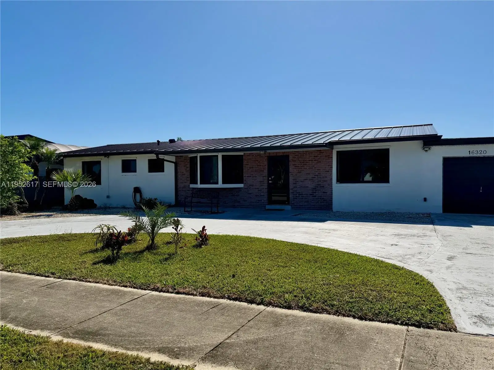 16320 SW 278th St, Homestead FL 33031 photo 2