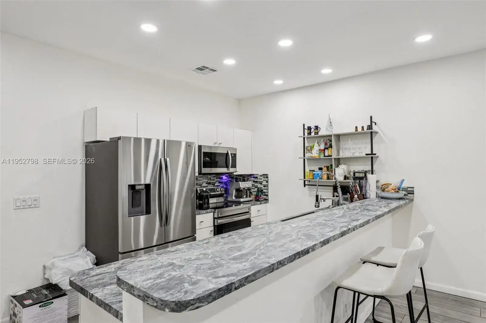 2307 Washington St # 5, Hollywood FL 33020 photo 3