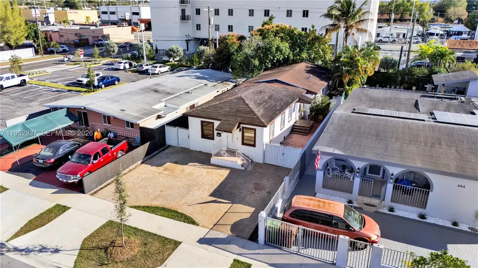 474 E 10th St, Hialeah FL 33010 photo 3