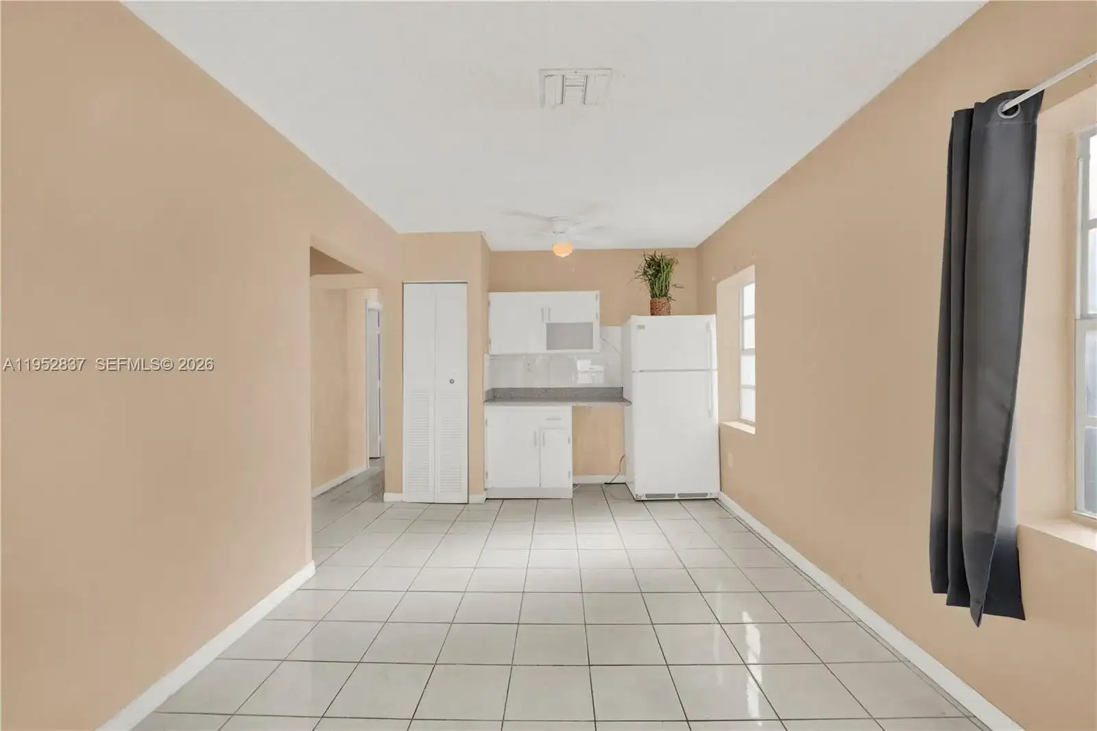 474 E 10th St, Hialeah FL 33010 photo 5