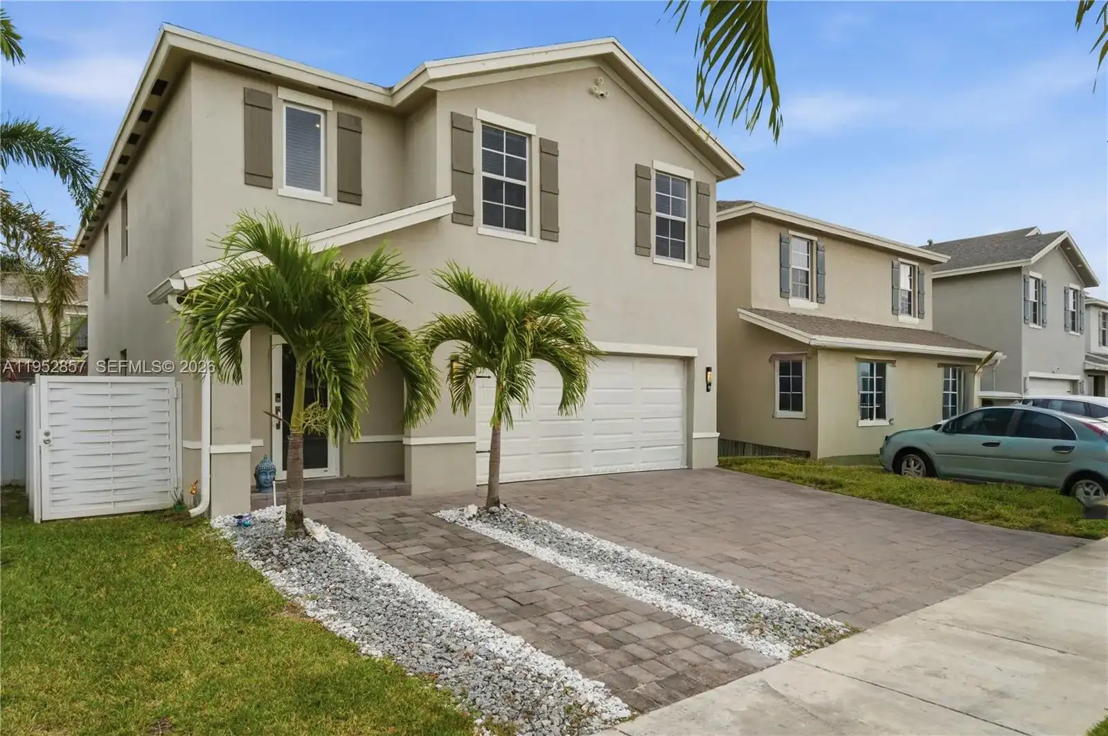 439 NE 6th Pl, Florida City FL 33034 photo 3
