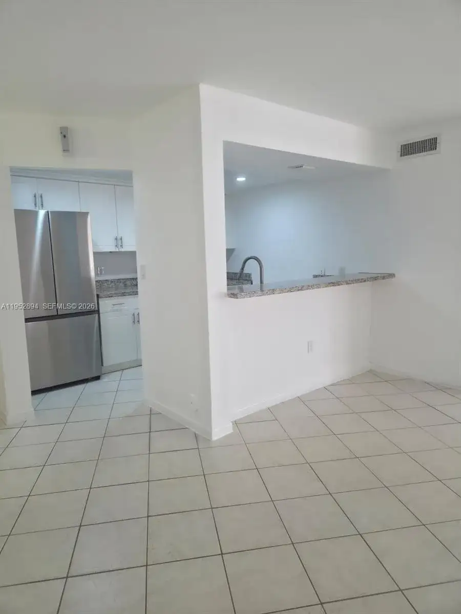 7075 NW 186th St # C104, Hialeah FL 33015 photo 2