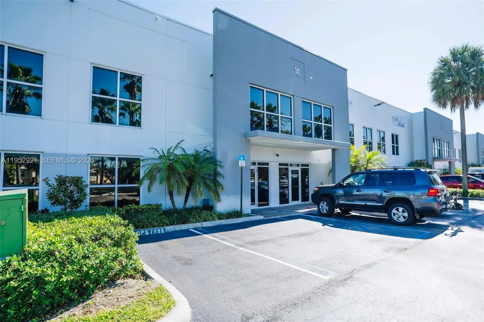 7865 NW 46th St # 8, Doral FL 33166 photo 4