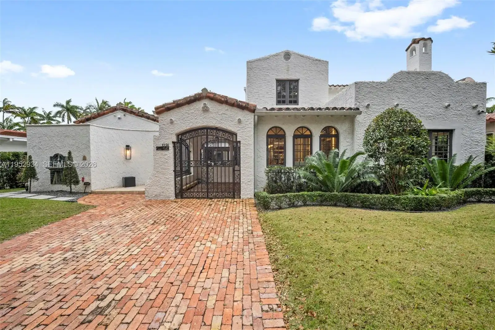 1236 Obispo Ave, Coral Gables FL 33134 photo 3