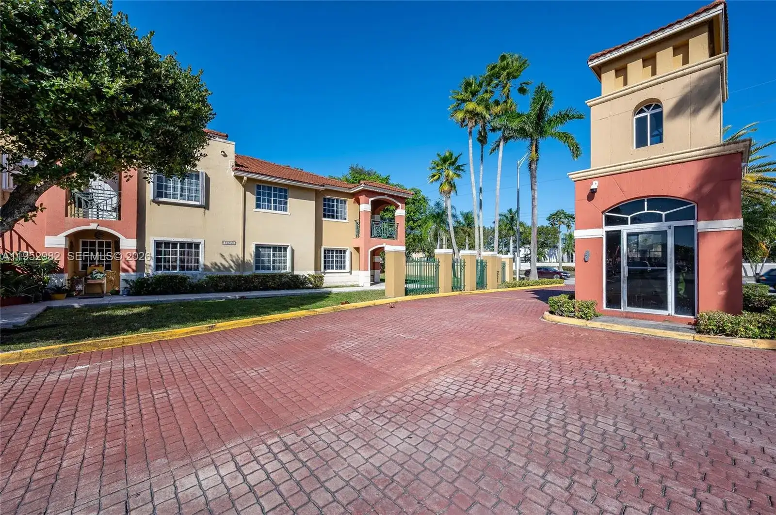 15250 SW 134th Pl # 102, Miami FL 33177 photo 3