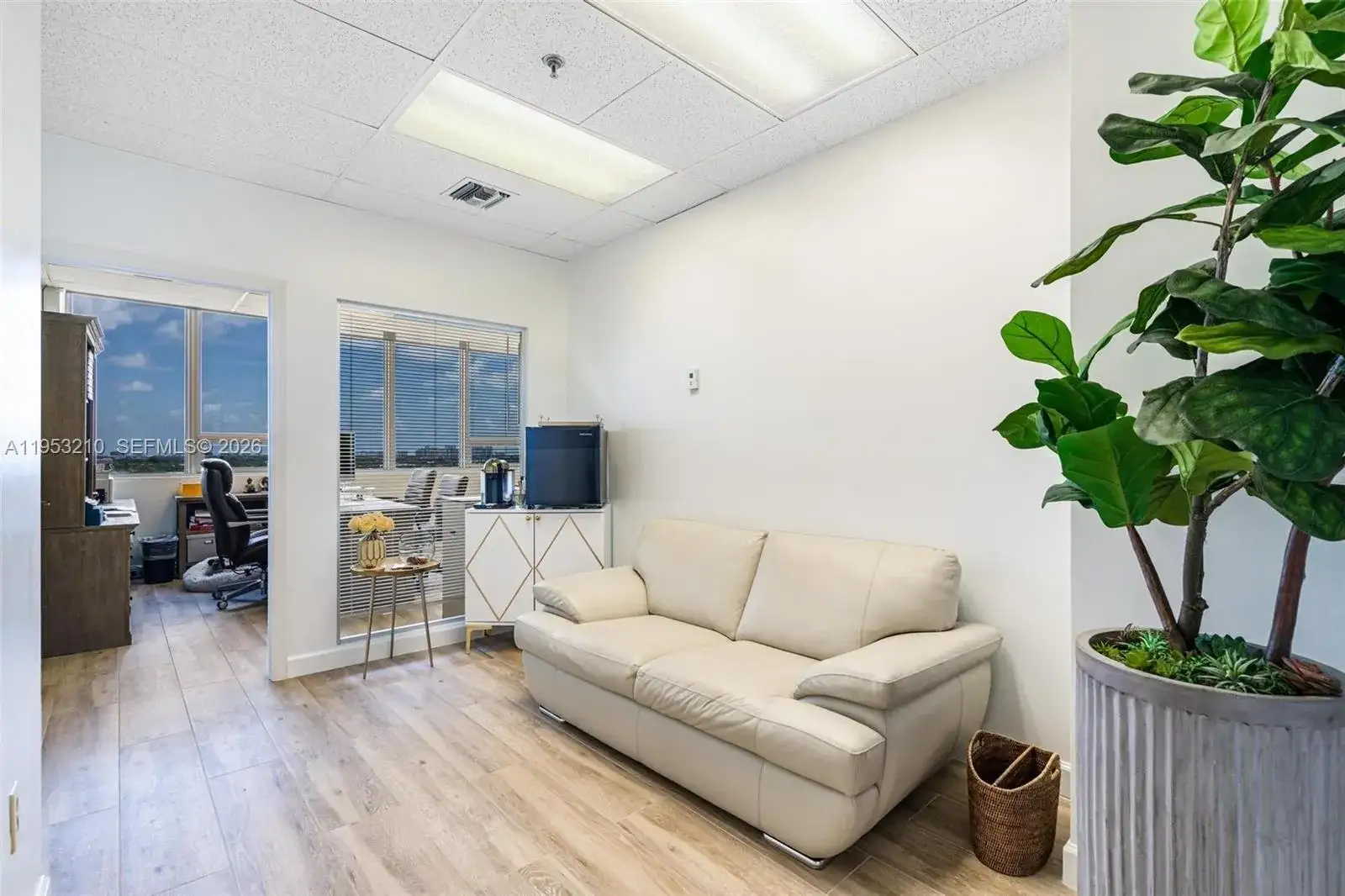 2455 E Sunrise Blvd, Fort Lauderdale FL 33304 photo 2