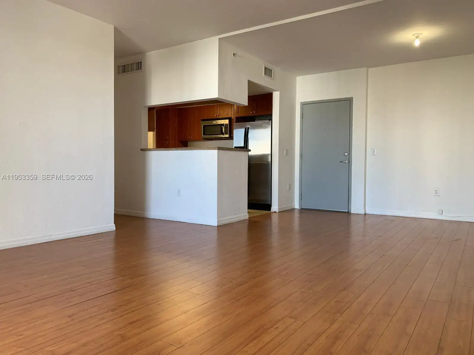 36 NW 6th Ave # 1108, Miami FL 33128 photo 3
