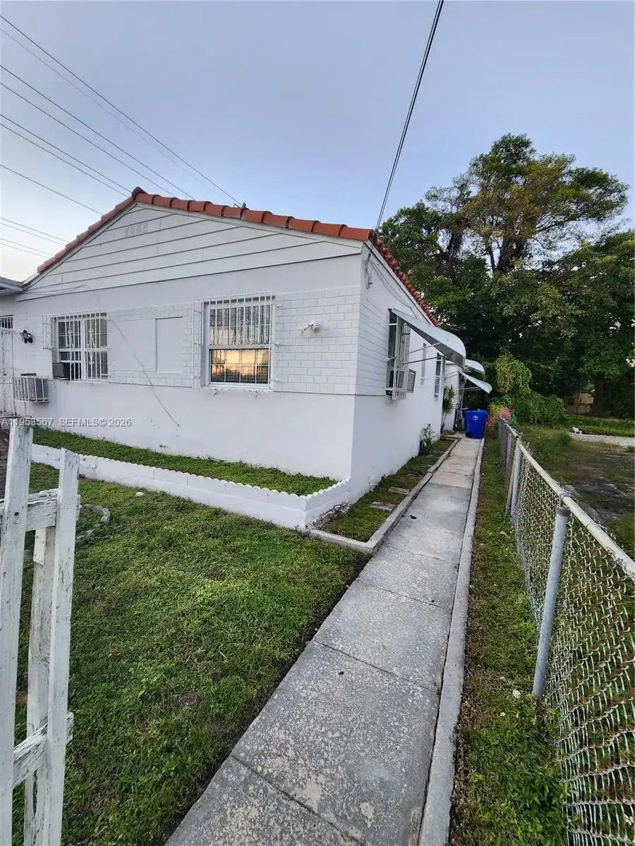 405 NW 64th St # 2, Miami FL 33150 photo 2