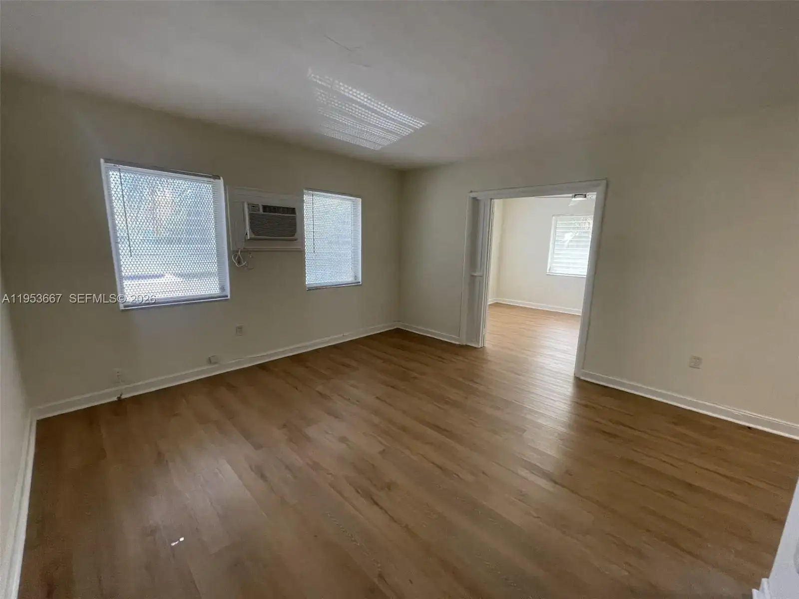 218 Santillane Ave # 8, Coral Gables FL 33134 photo 3