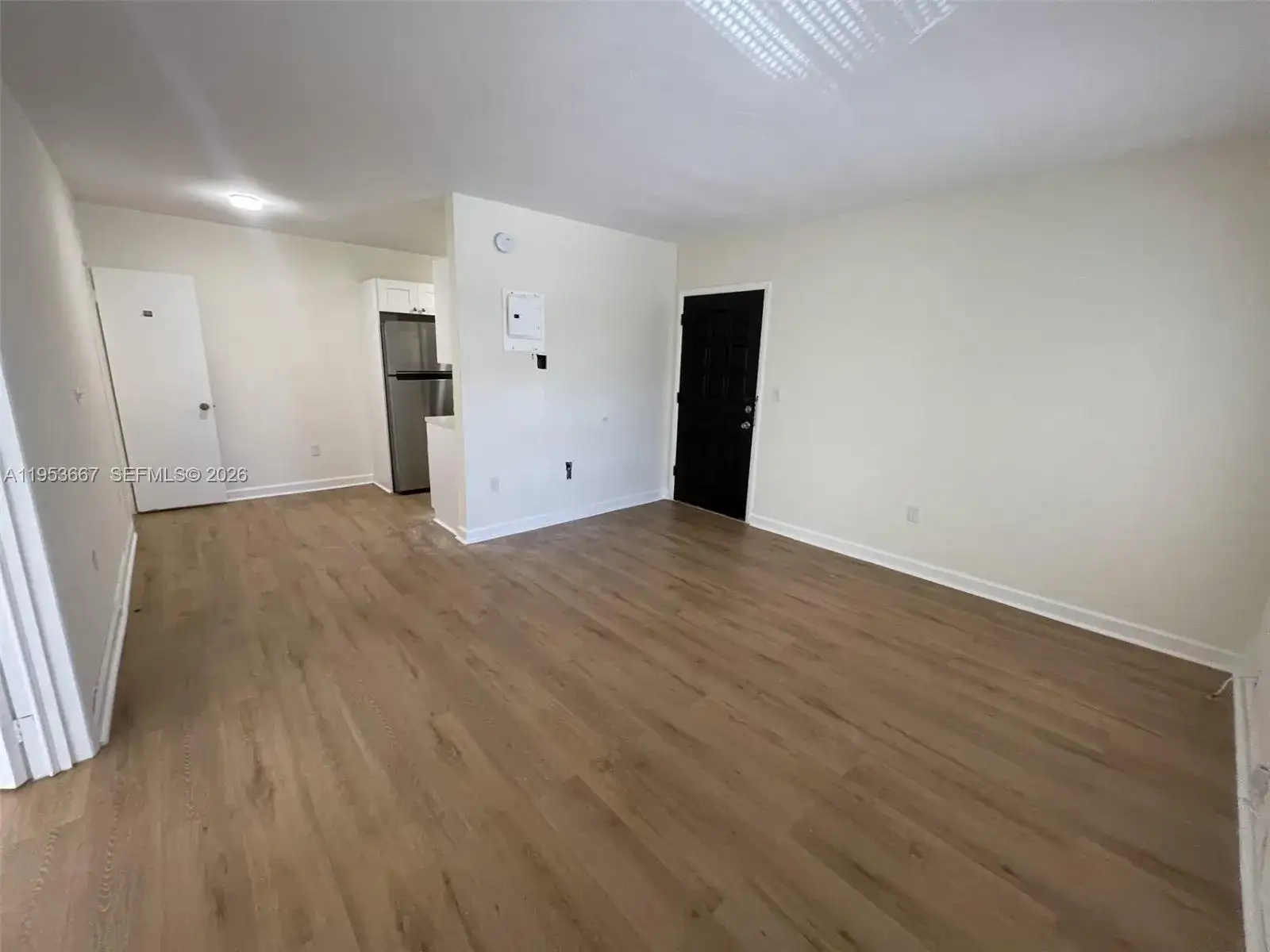 218 Santillane Ave # 8, Coral Gables FL 33134 photo 5