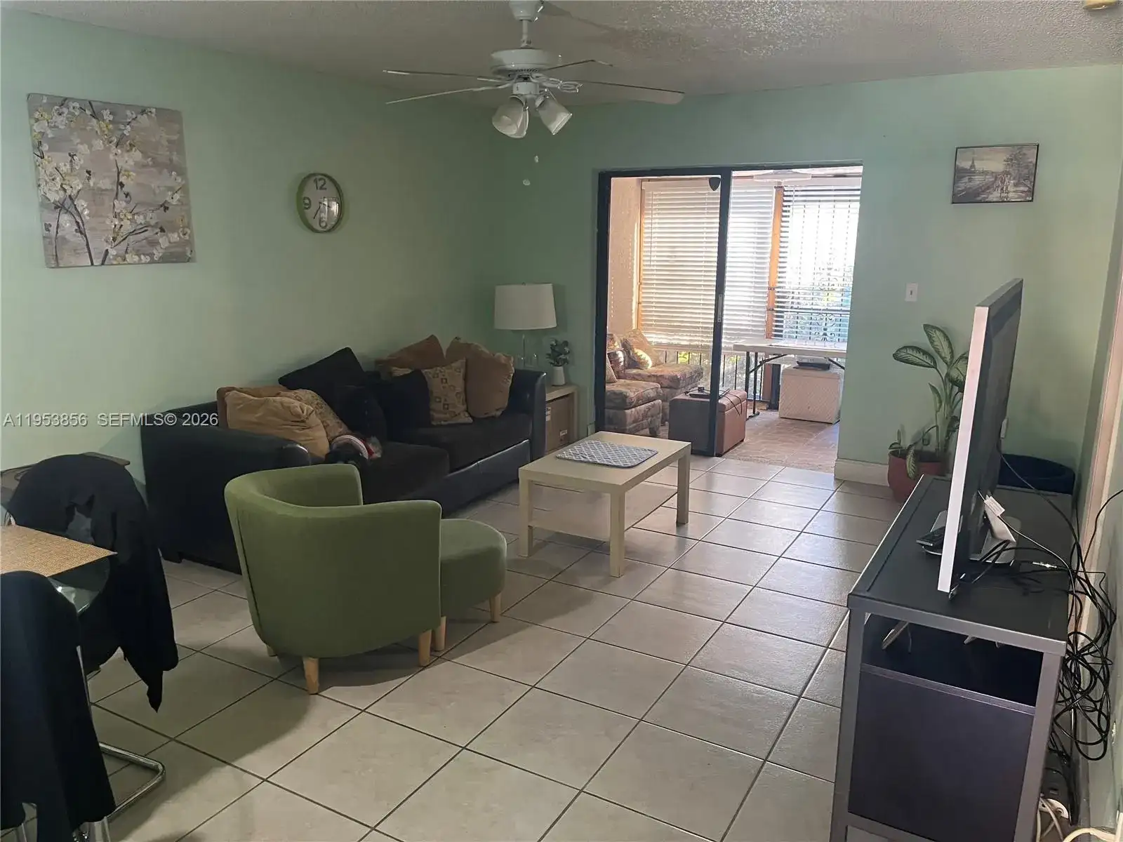 13942 NE 4th Ave # B, Miami FL 33161 photo 3