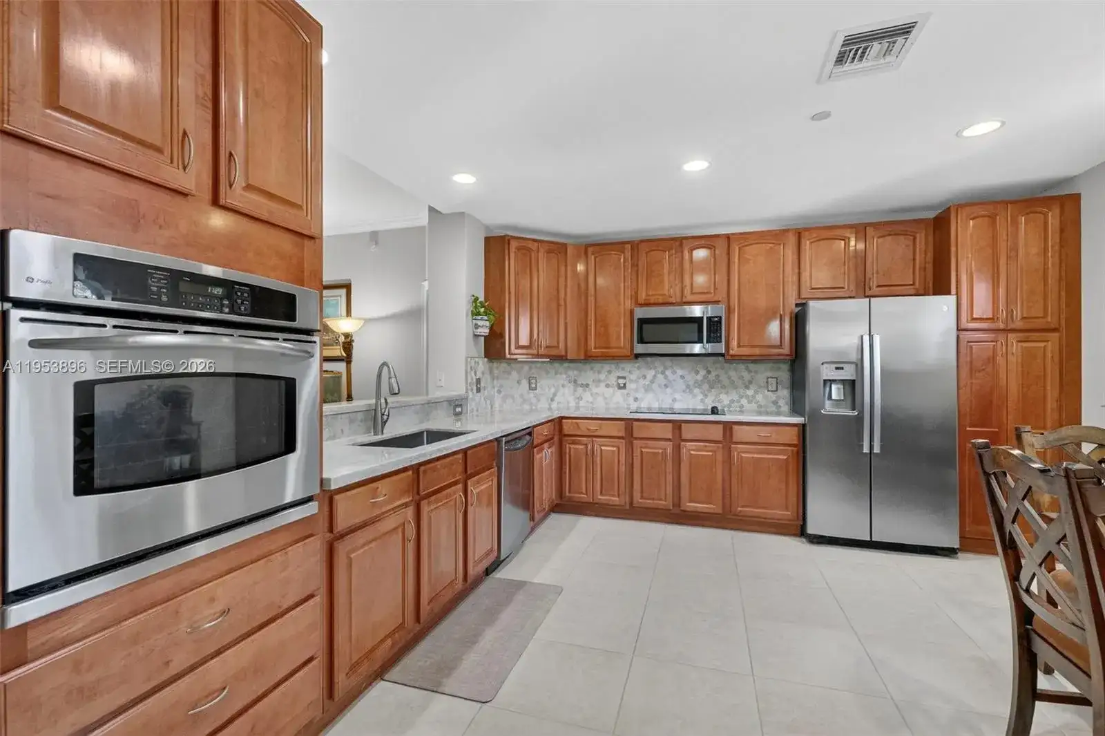 16135 Emerald Estates Dr # 162, Weston FL 33331 photo 5