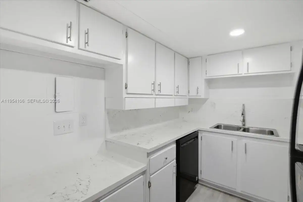 6101 N Falls Cir Dr # 309, Lauderhill FL 33319 photo 5