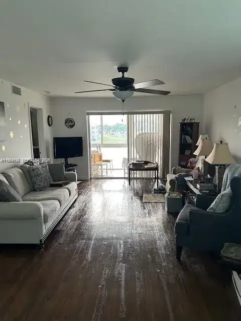 9841 Sunrise Lakes Blvd # 310, Sunrise FL 33322 photo 3