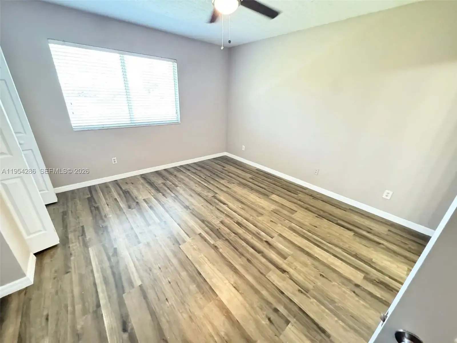 3622 Oleander Ter, Riviera Beach FL 33404 photo 5