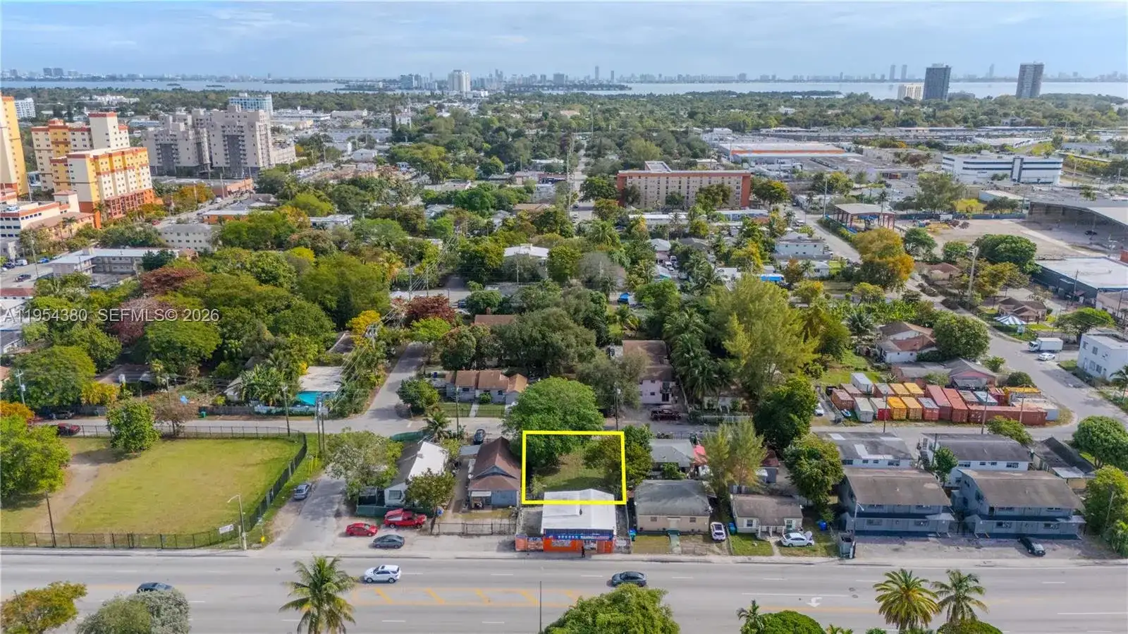 7552 NE Miami Ct, Miami FL 33138 photo 3