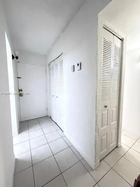 4550 NW 9th St # 812E, Miami FL 33126 photo 5