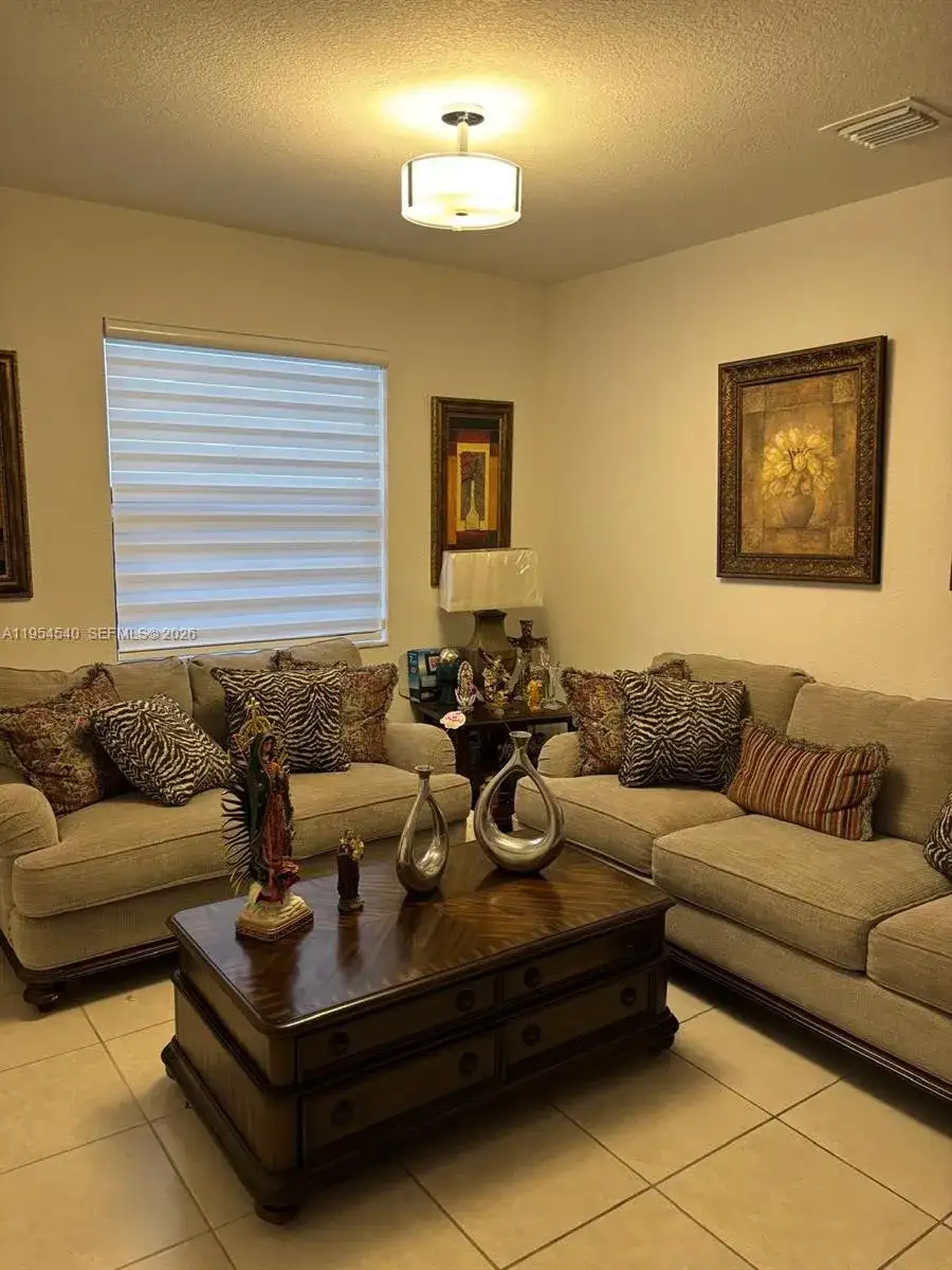 23622 SW 115th Ave, Miami FL 33032 photo 4