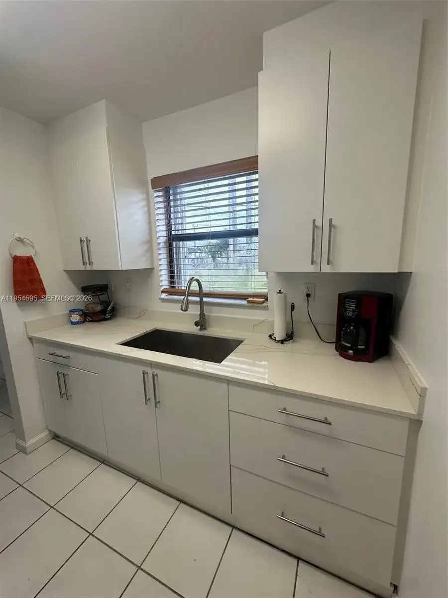13671 SW 62nd St # 1, Miami FL 33183 photo 5