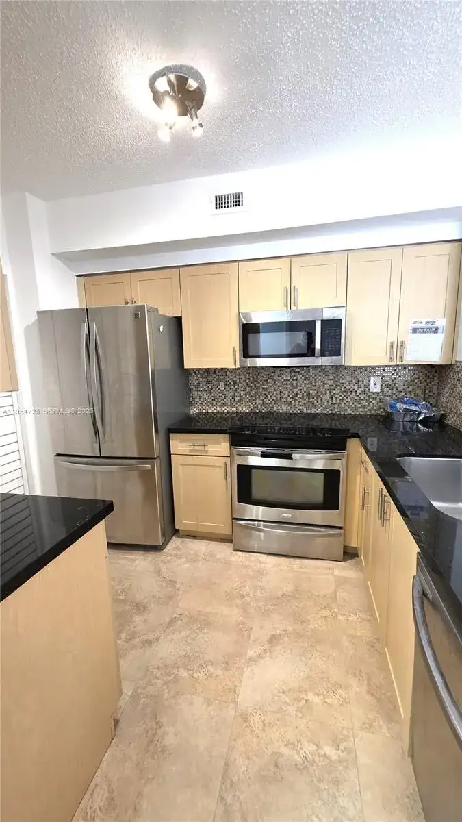 2090 W PRESERVE WY # 301, Miramar FL 33025 photo 3