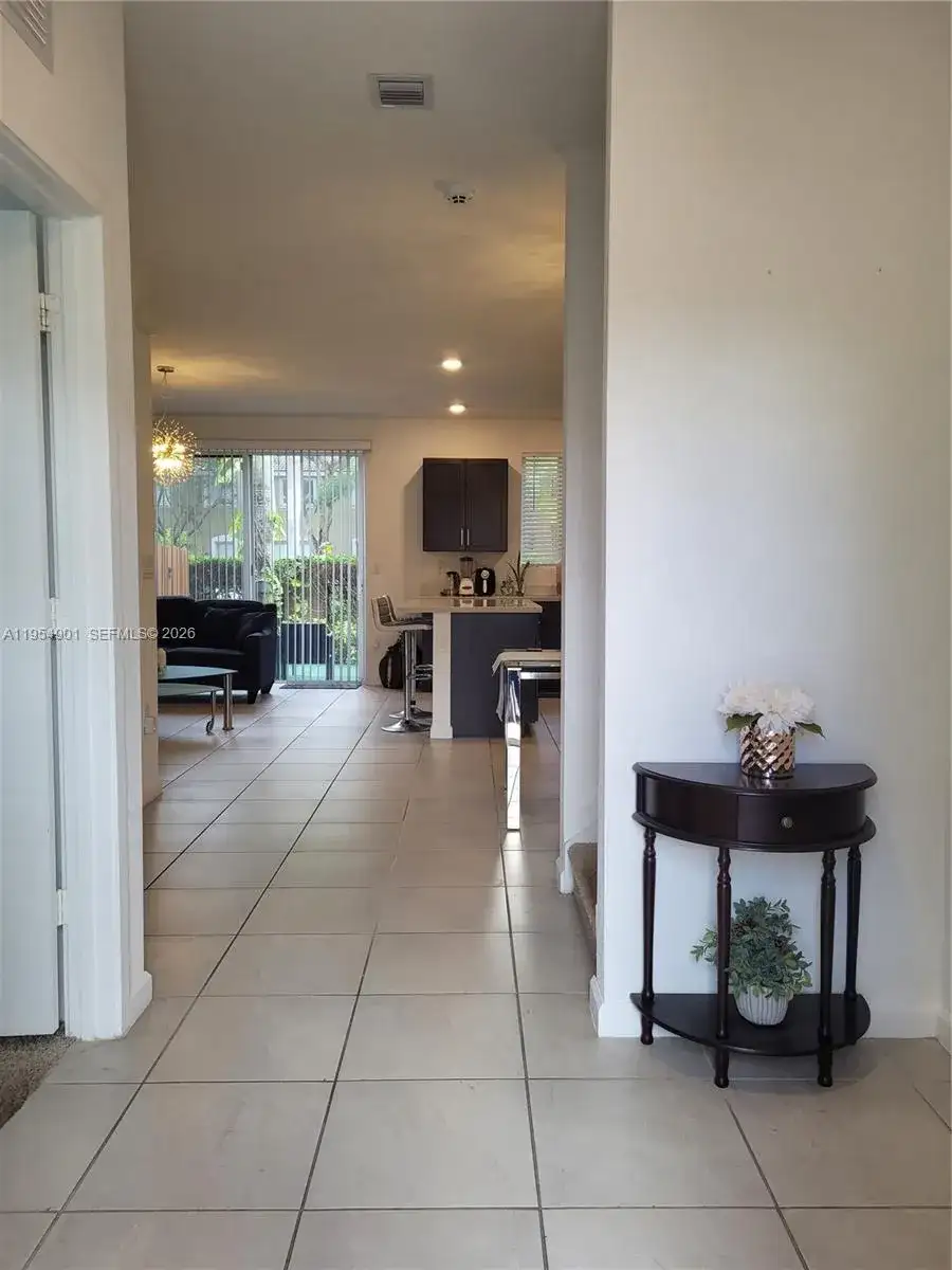 1015 SE 24th Ter # 1015, Homestead FL 33035 photo 3