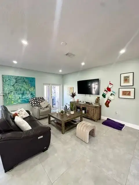22903 SW 113th Path # 22903, Miami FL 33170 photo 3
