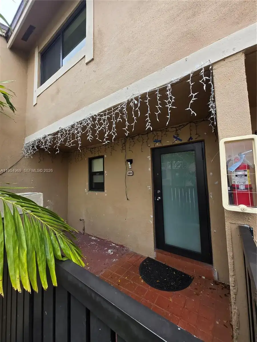 15433 SW 80th St # 11, Miami FL 33193 photo 5